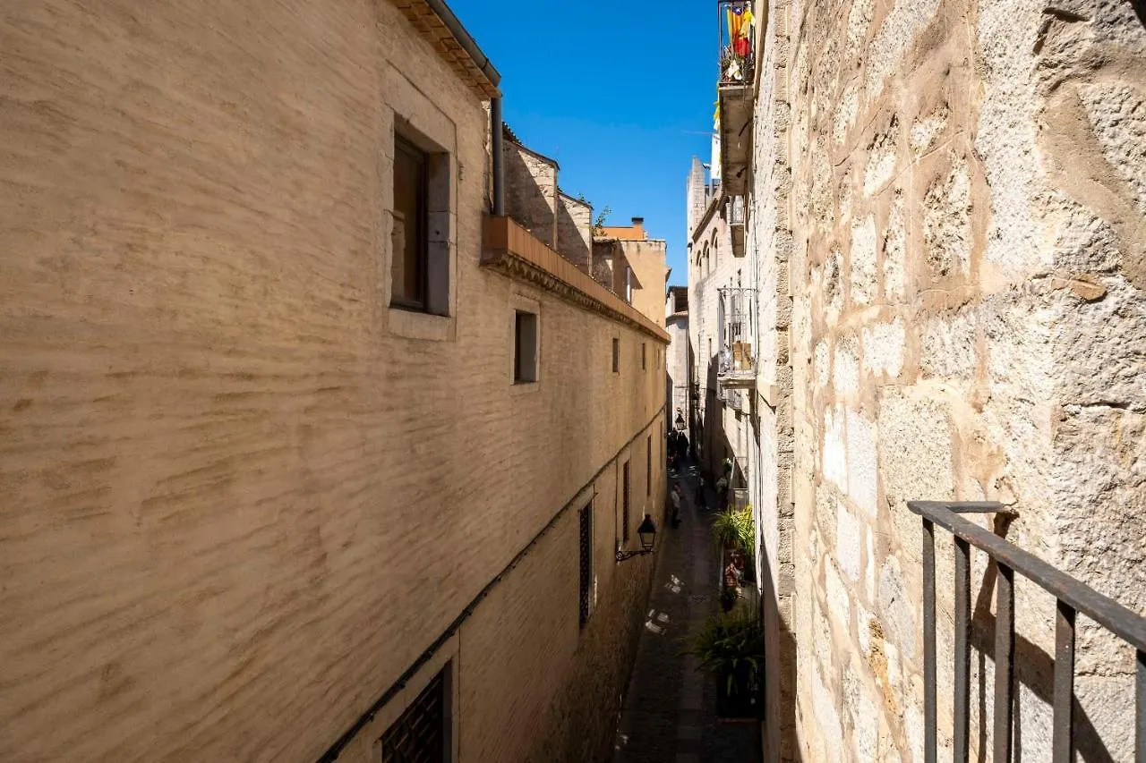 Experience Call Jueu . Cundaro Apartments Girona 0*,  Španělsko